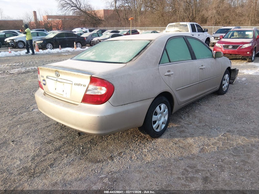 2004 Toyota Camry Le