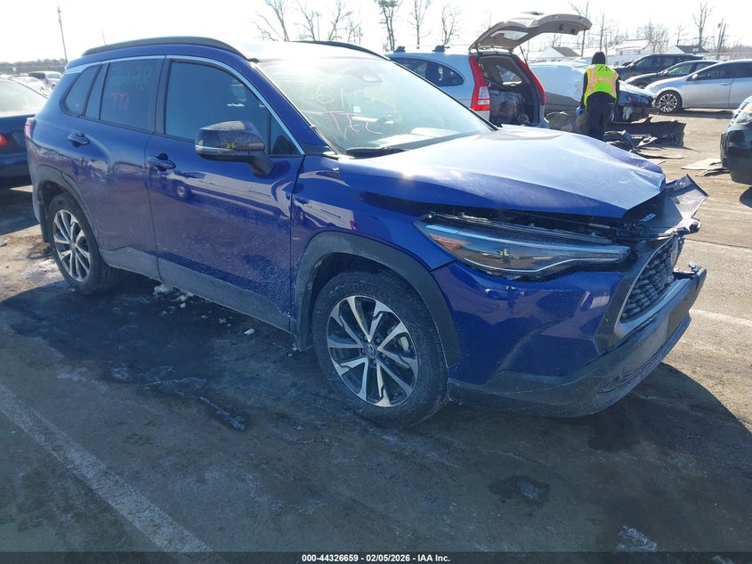 7MUDAABG6SV136329 TOYOTA COROLLA CROSS Photo 1