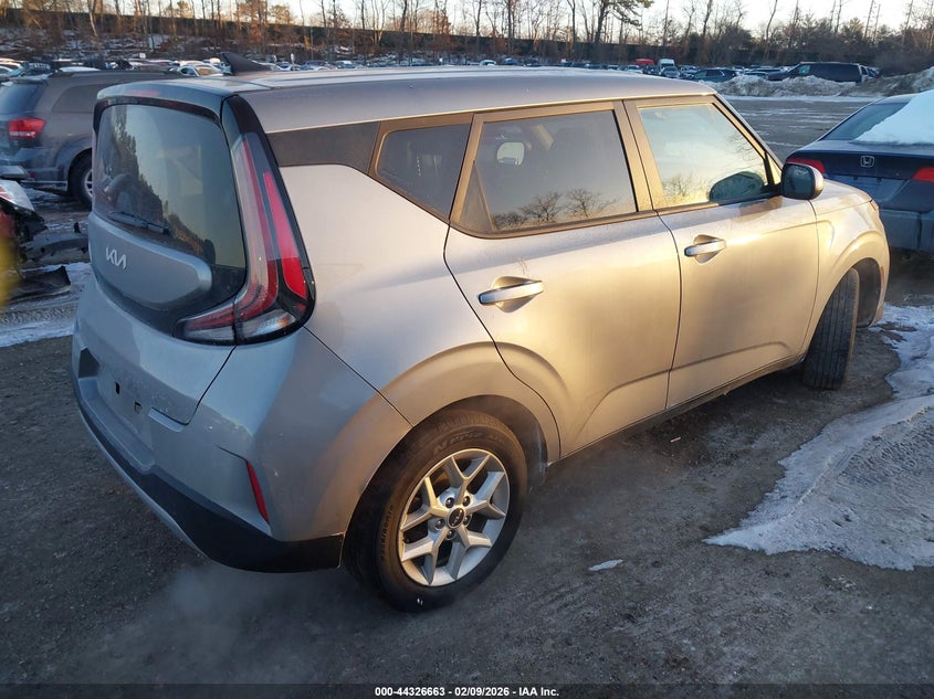 2024 Kia Soul Lx