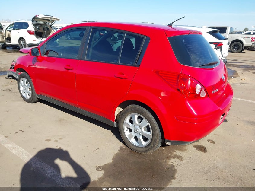 2012 Nissan Versa 1.8 S