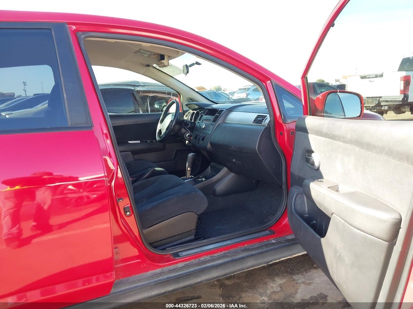 2012 Nissan Versa 1.8 S