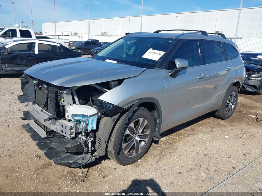 2021 Toyota Highlander Xle