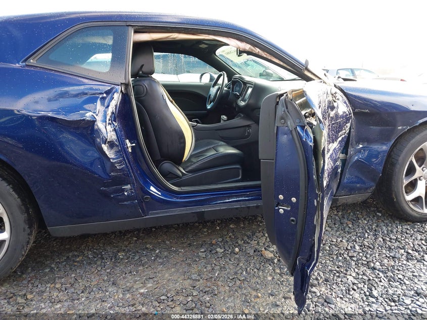 2015 Dodge Challenger Sxt Plus