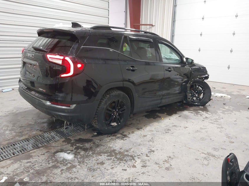 2022 GMC Terrain Awd At4