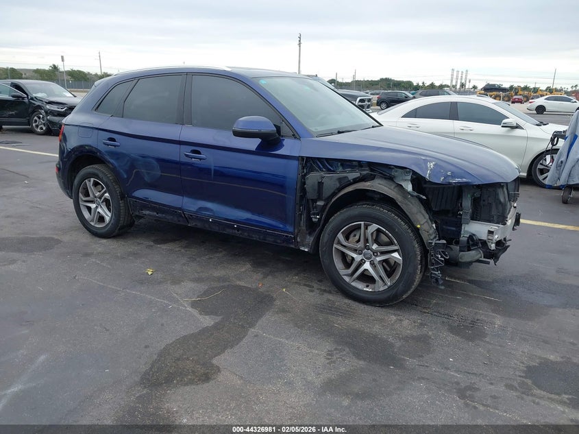 2018 Audi Q5 2.0T Premium/2.0T Tech Premium