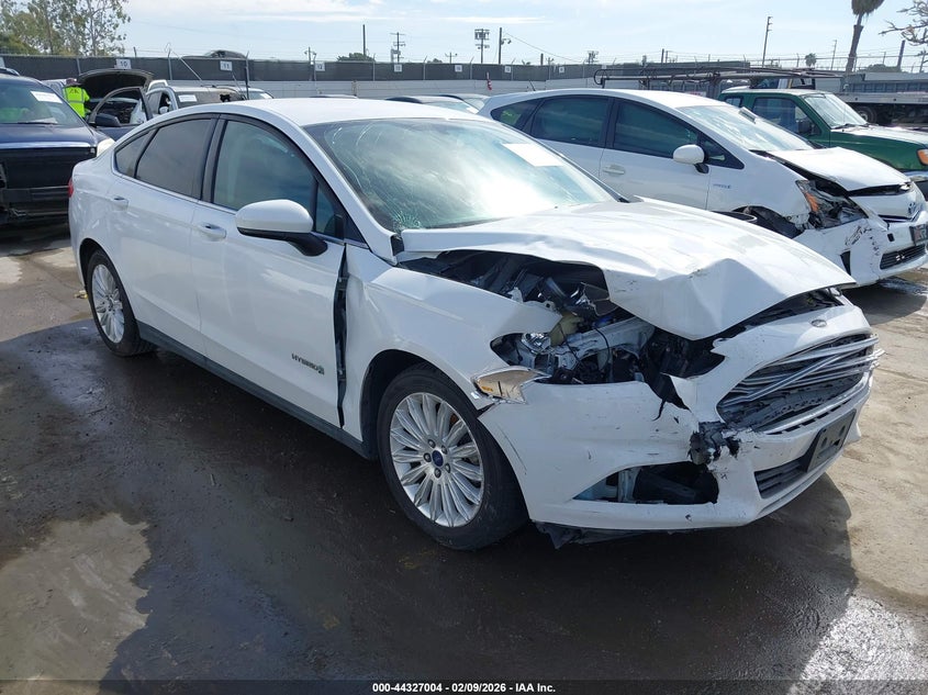 2016 Ford Fusion Hybrid S