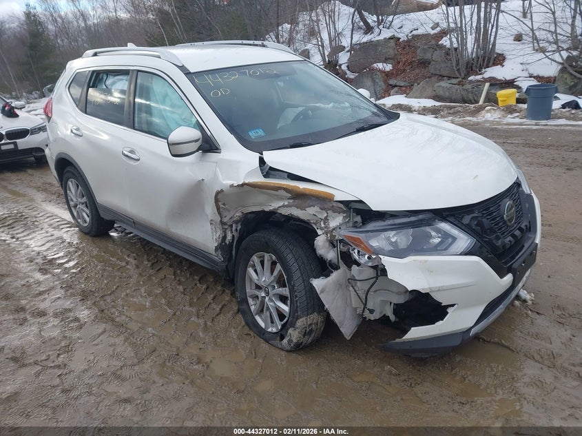 2018 Nissan Rogue Sv
