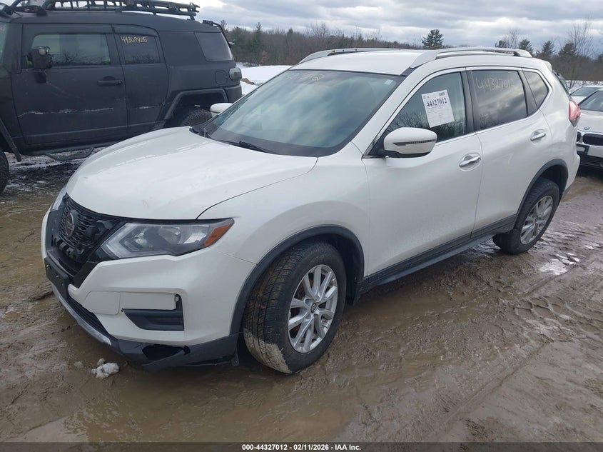 2018 Nissan Rogue Sv