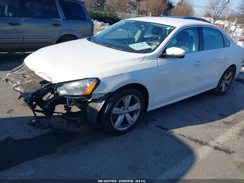 2014 Volkswagen Passat 2.5L Se