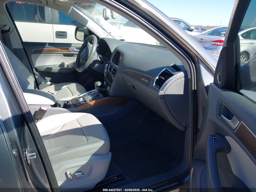 2013 Audi Q5 2.0T Premium