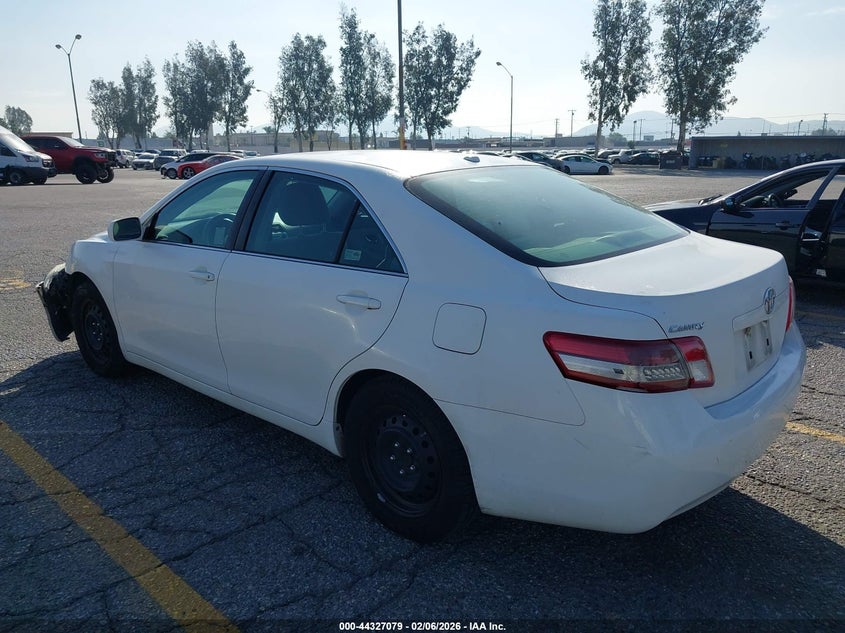 2011 Toyota Camry Le