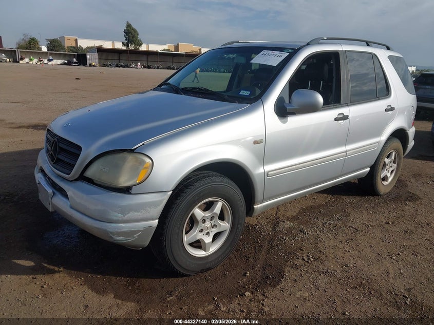2000 Mercedes-Benz Ml 320
