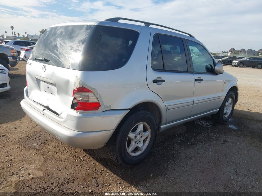 2000 Mercedes-Benz Ml 320