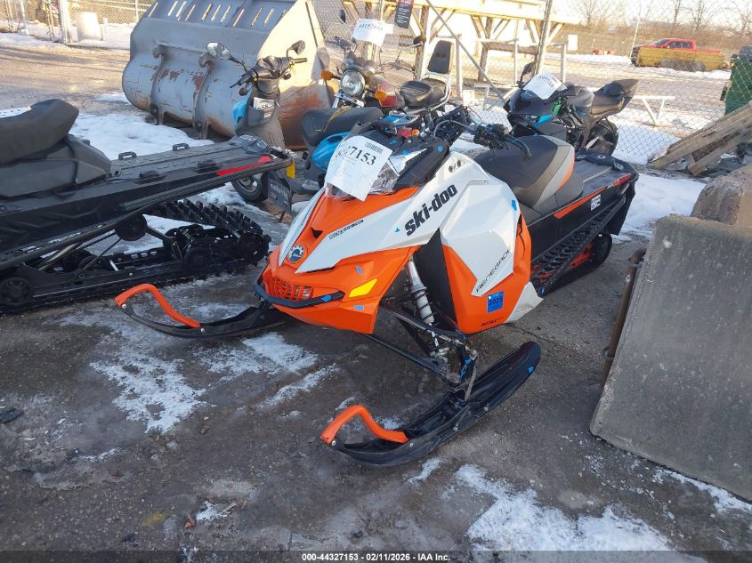 2015 Ski Doo Renegade 800R