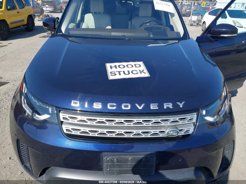 2017 Land Rover Discovery Hse Luxury VIN: SALRHBBV9HA024834 Lot: 44327206
