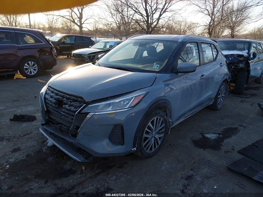 2021 Nissan Kicks Sv Xtronic Cvt