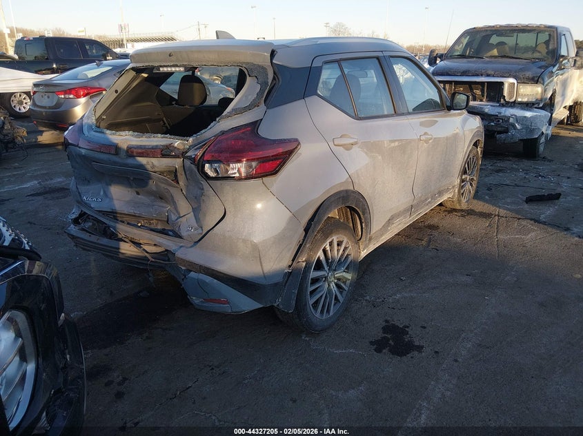 2021 Nissan Kicks Sv Xtronic Cvt