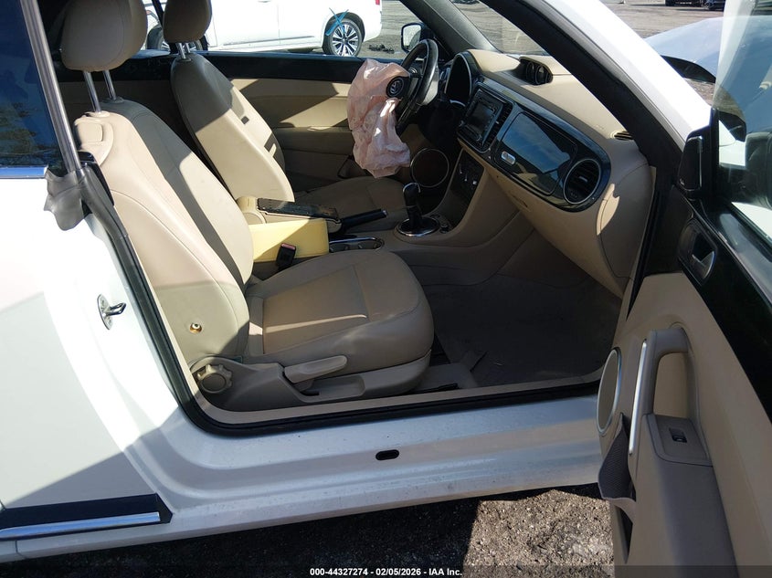 2013 Volkswagen Beetle 2.0T