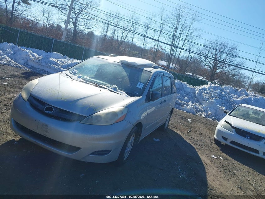 2009 Toyota Sienna Le