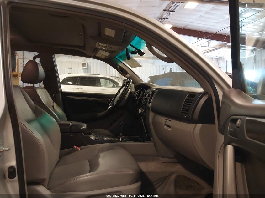 2004 Toyota 4Runner Limited V8