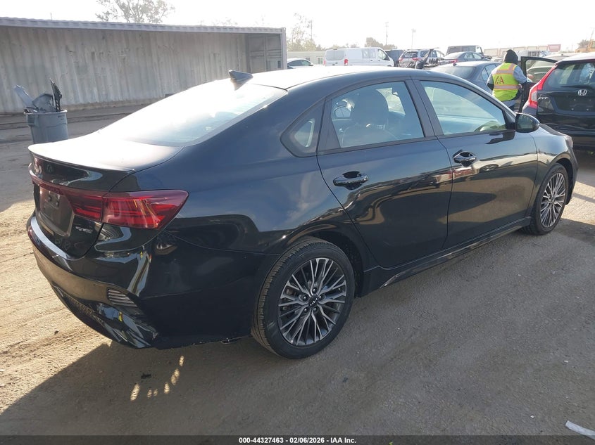 2022 Kia Forte Gt-Line