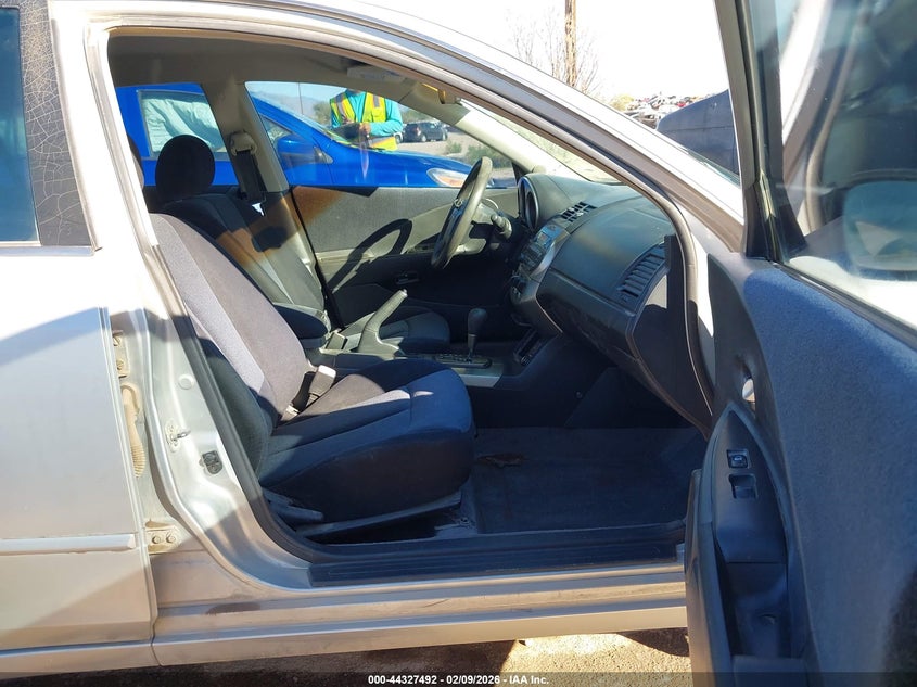 2004 Nissan Altima 2.5 S