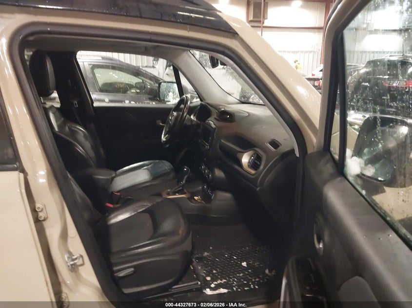 2017 Jeep Renegade Deserthawk 4X4