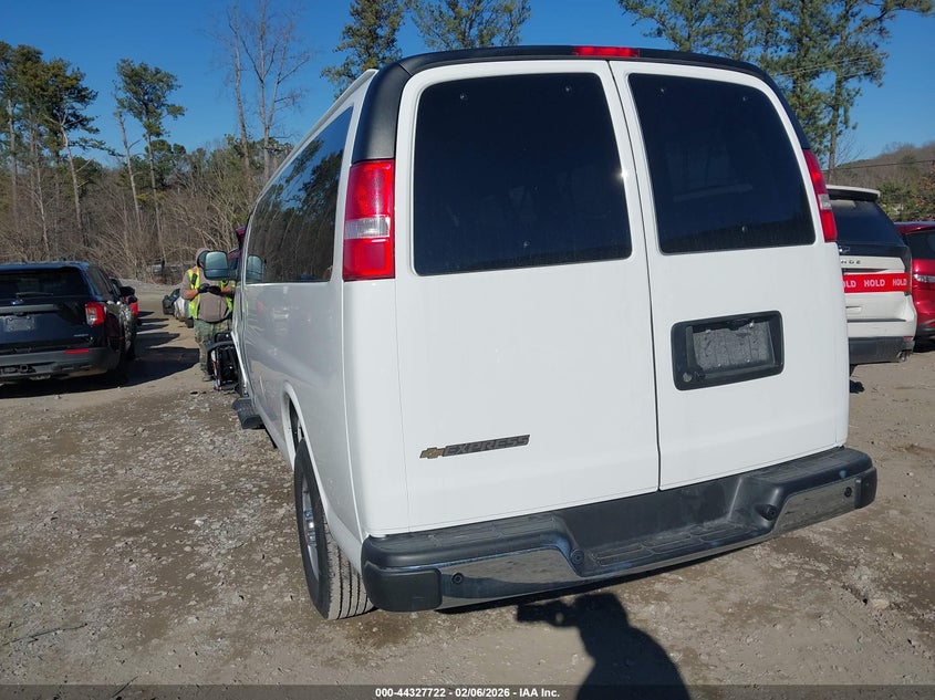 2025 Chevrolet Express Passenger Rwd 3500 Extended Wheelbase Lt