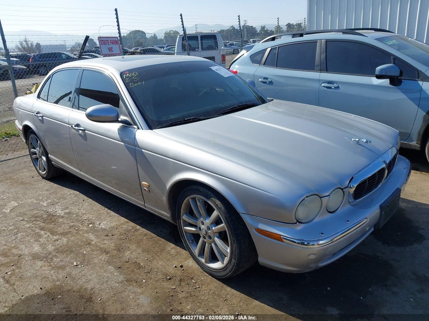 2006 Jaguar Xj Xjr