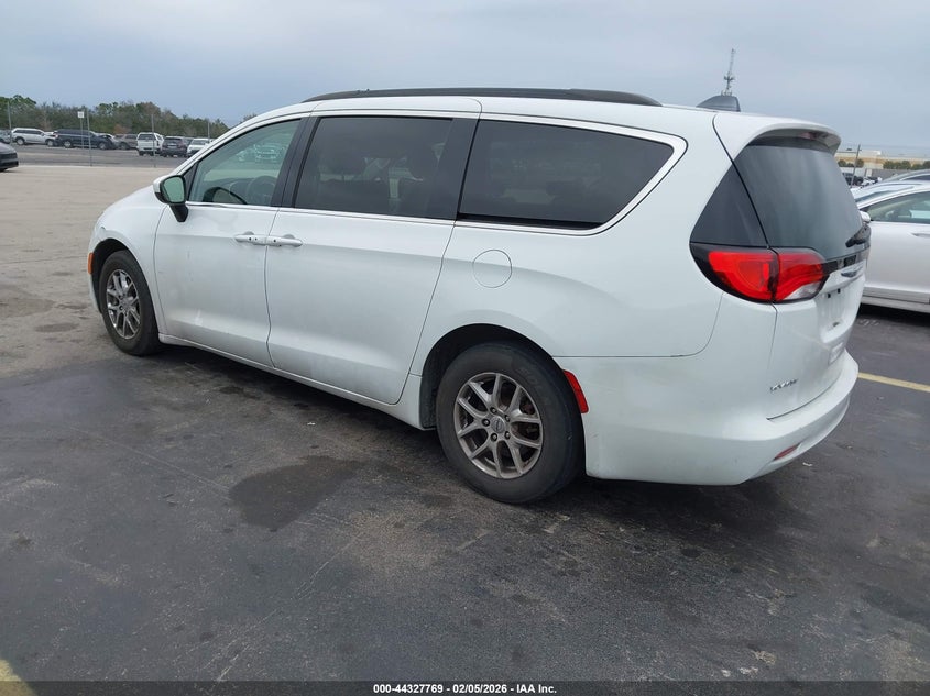 2021 Chrysler Voyager Lxi