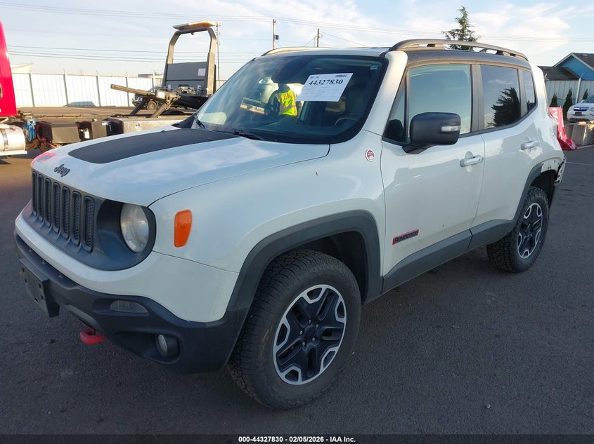 2016 Jeep Renegade Trailhawk