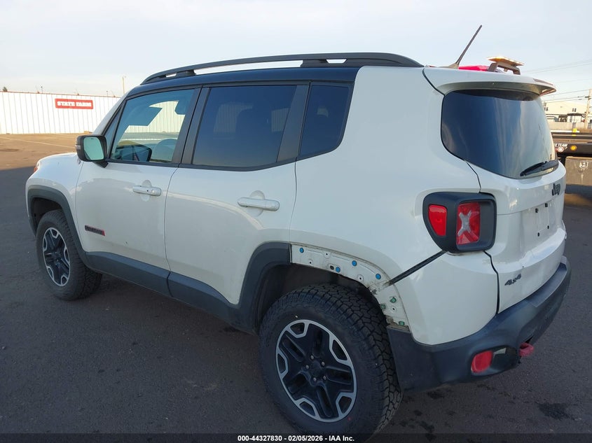 2016 Jeep Renegade Trailhawk