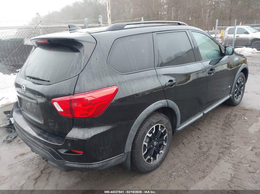 2019 Nissan Pathfinder Sv