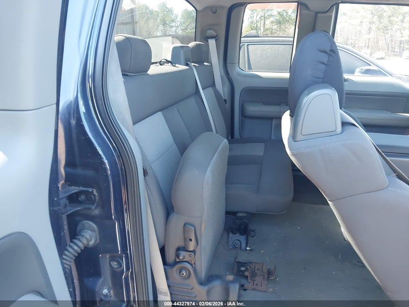 2006 Ford F-150 Stx/Xl/Xlt VIN: 1FTRX12W36KD31176 Lot: 44327974