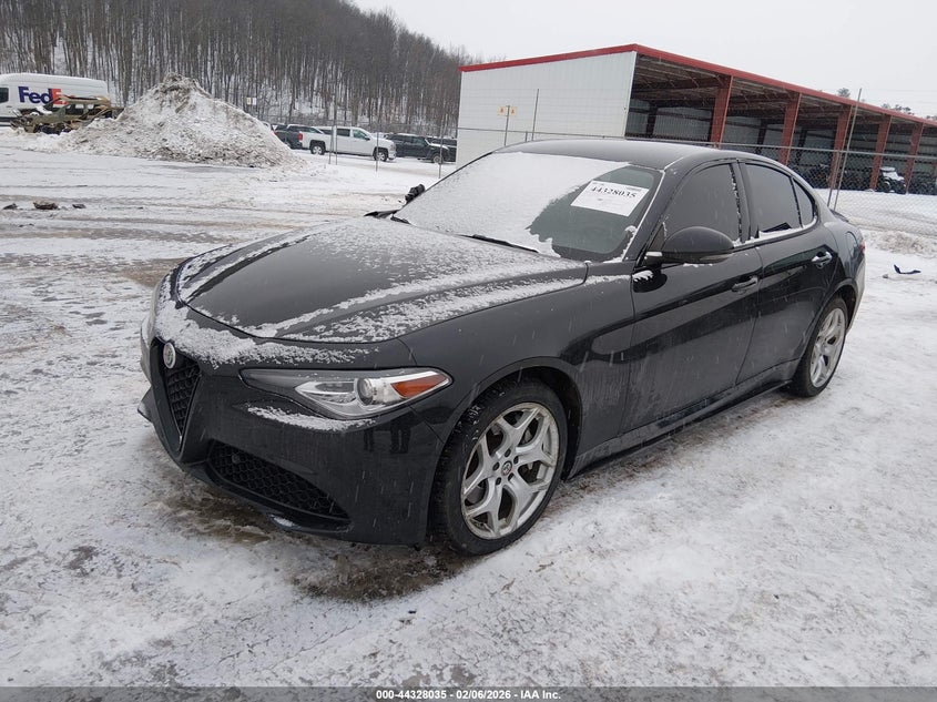 VIN ZARFANBN0L7637047 2020 ALFA ROMEO GIULIA TI AWD