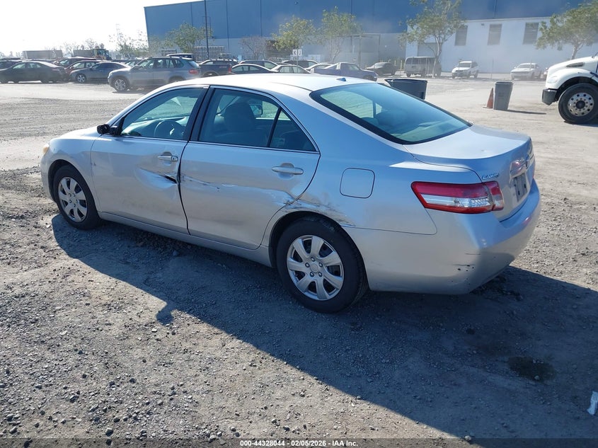 2011 Toyota Camry Le