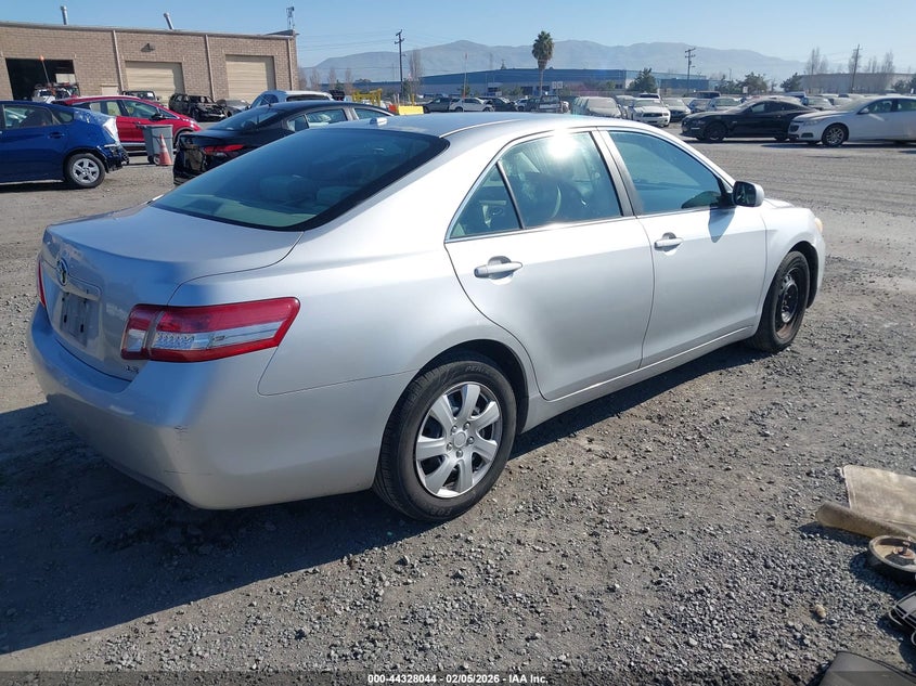 2011 Toyota Camry Le