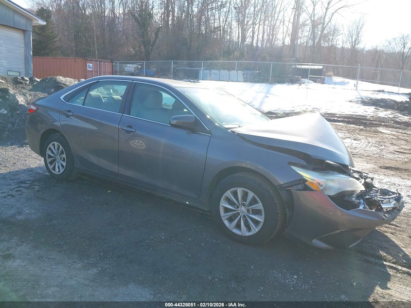2015 Toyota Camry Le