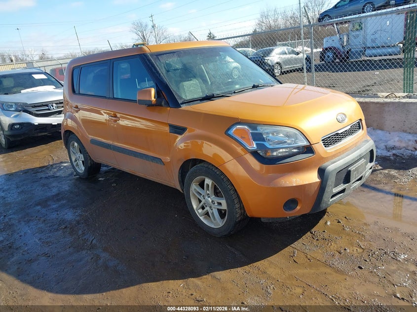 2011 Kia Soul +