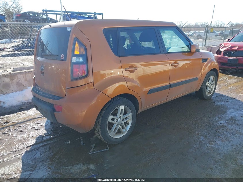 2011 Kia Soul +