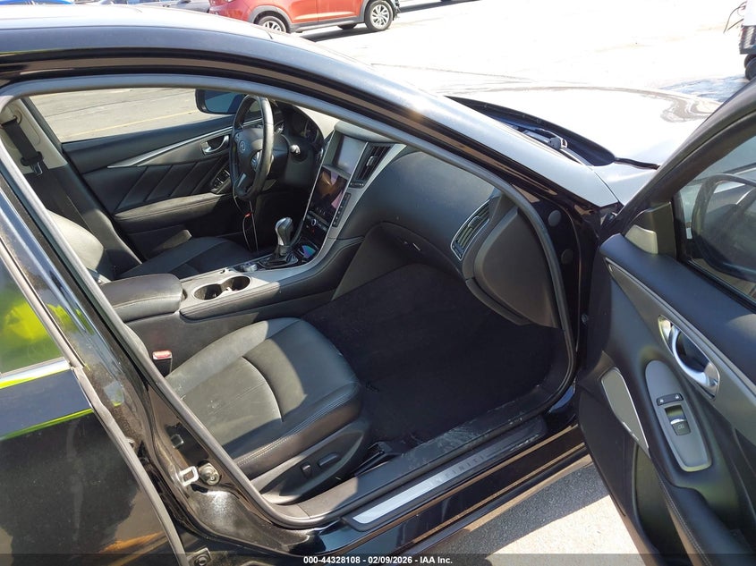 2017 Infiniti Q50 2.0T Premium