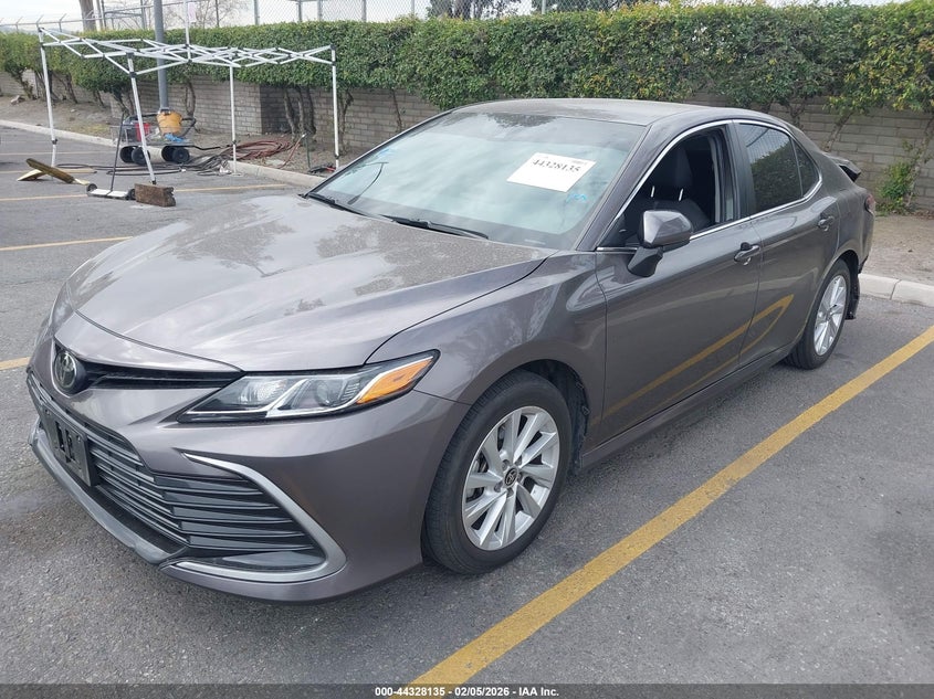 2024 Toyota Camry Le