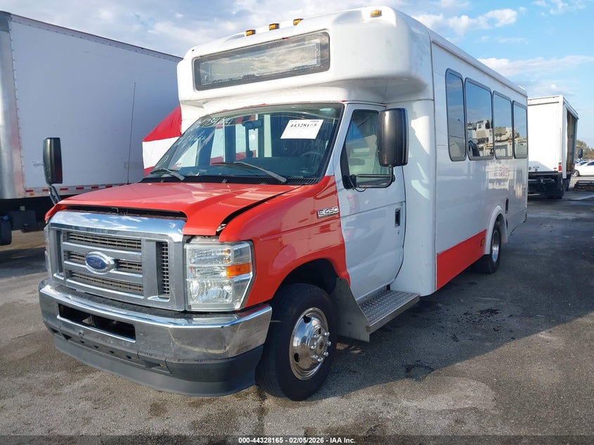 2018 Ford E-450 Cutaway