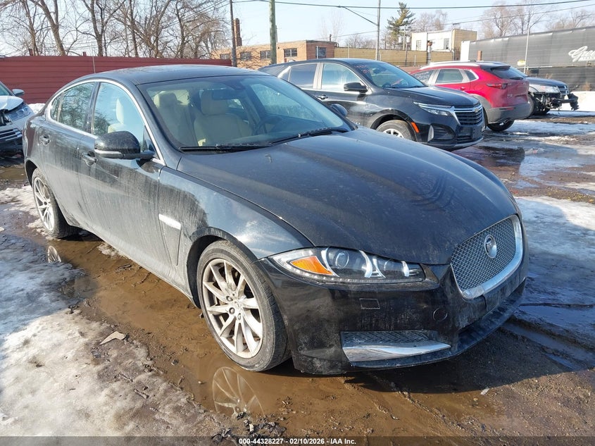 2012 Jaguar Xf