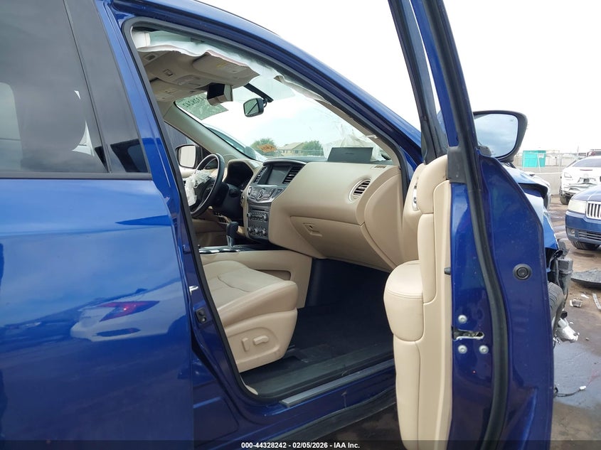 2019 Nissan Pathfinder Sl