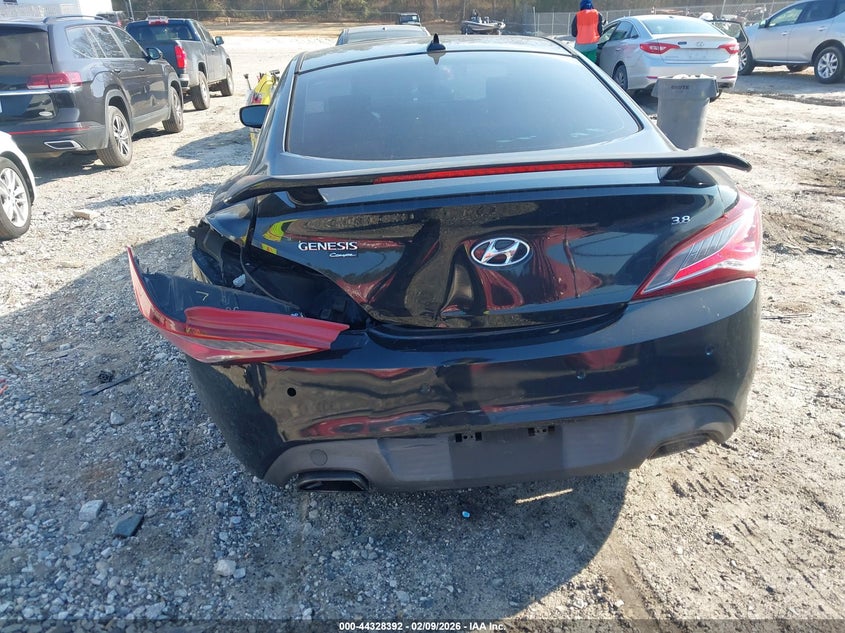 2015 Hyundai Genesis 3.8 Ultimate VIN: KMHHU6KJ6FU121726 Lot: 44328392