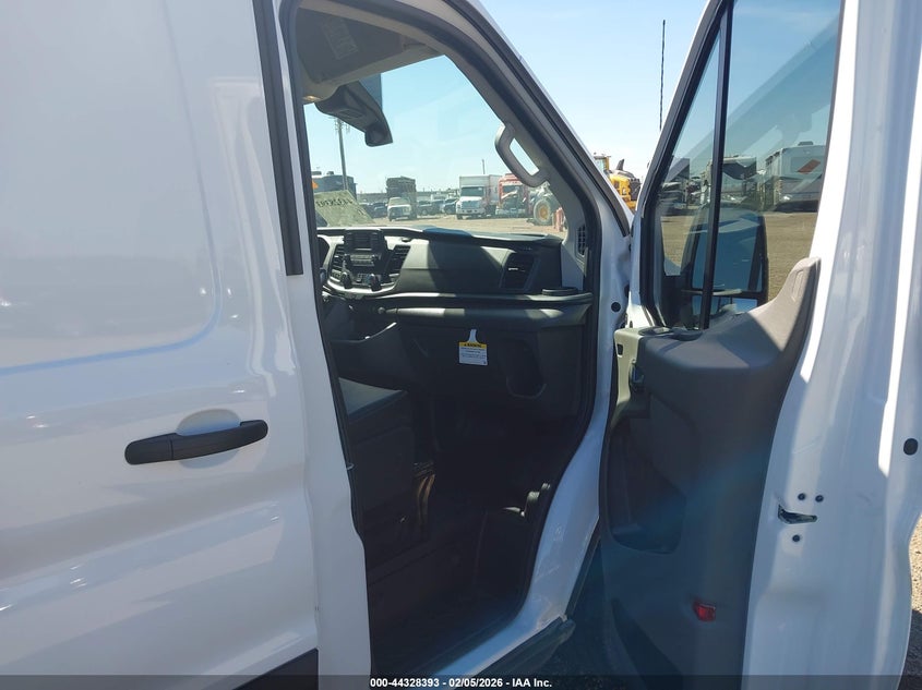 2024 Ford Transit-250