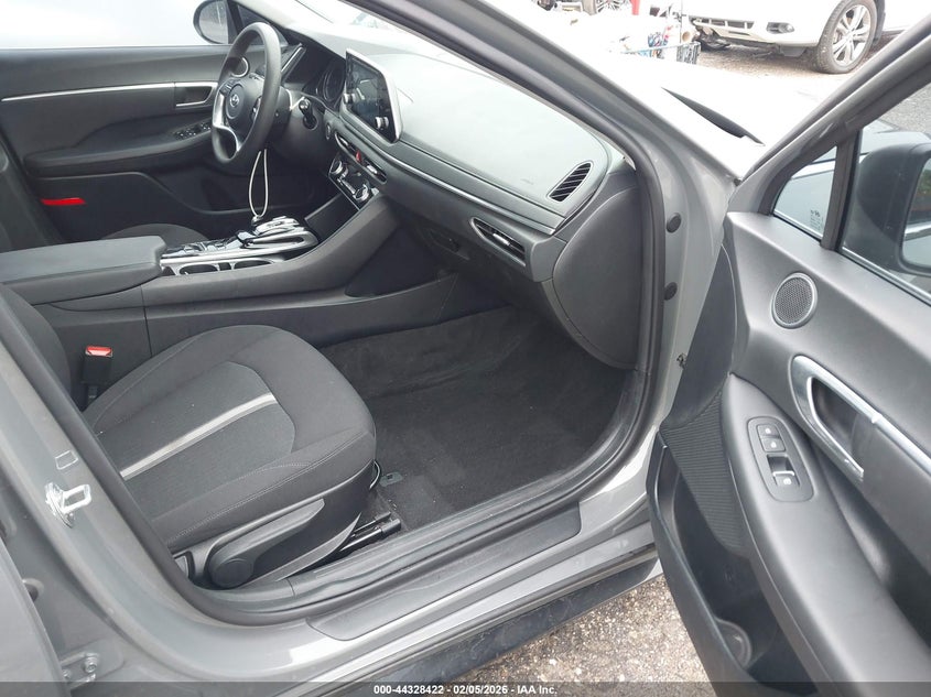 2022 Hyundai Sonata Sel