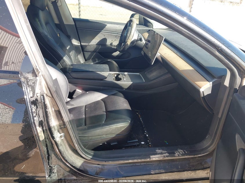 2021 Tesla Model 3 Long Range Dual Motor All-Wheel Drive