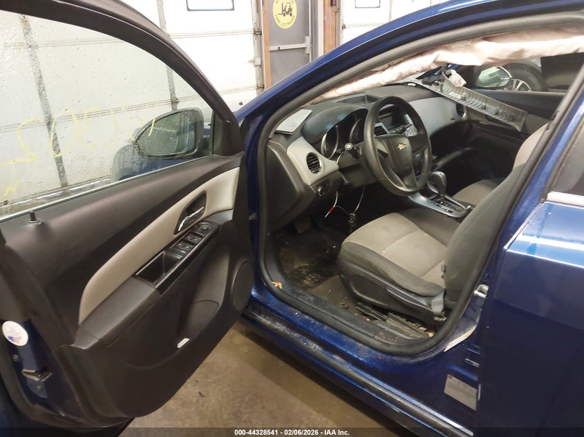 2012 Chevrolet Cruze Ls